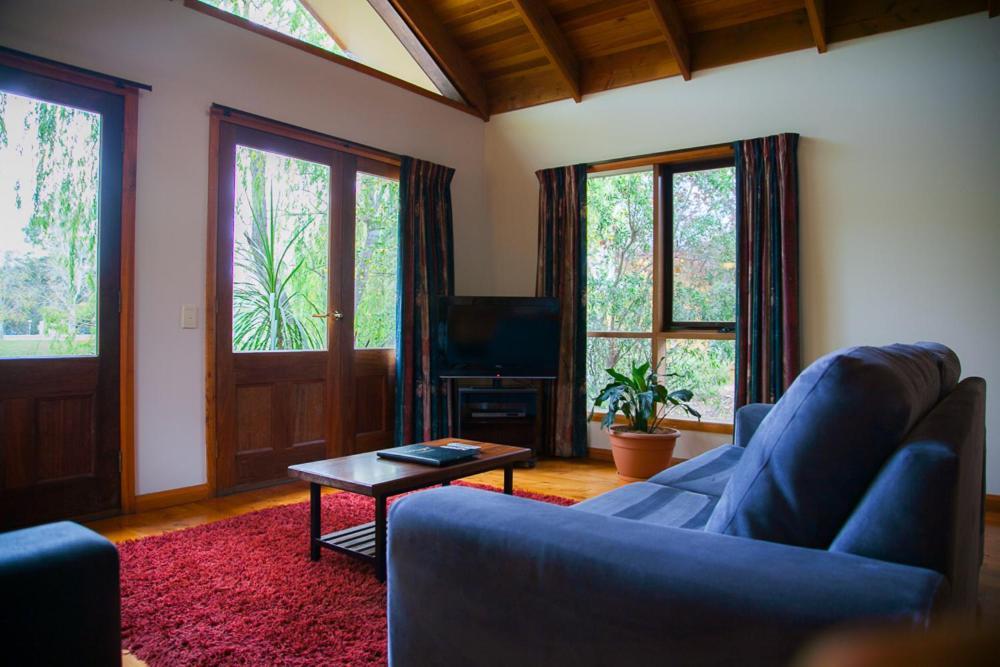Perricoota Vines Retreat Hotel Moama Phòng bức ảnh