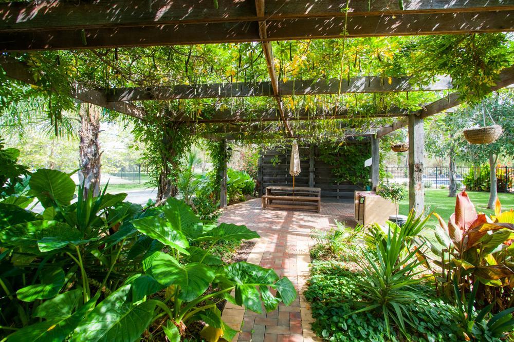 Perricoota Vines Retreat Hotel Moama Ngoại thất bức ảnh